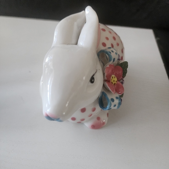Polka Dot Ceramic Bunny Figurine - Picture 3 of 10